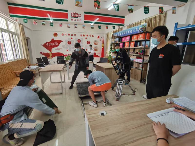 一支视频激活品牌生命力｜道里区产品视频拍摄公司的创意魔法秀
